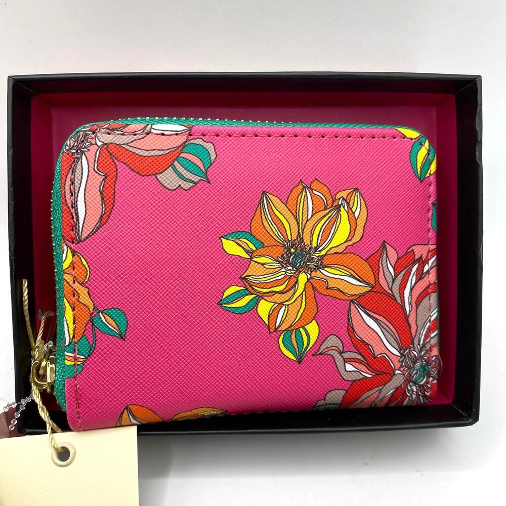 NIB Trina Turk Floral Compact Zip Around Wallet Hot Pink Kelly Green Cottagecore